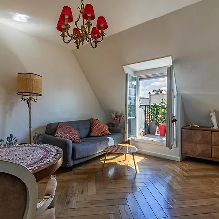 Centre Dernier Etage Vue Ascenseur * Parijs