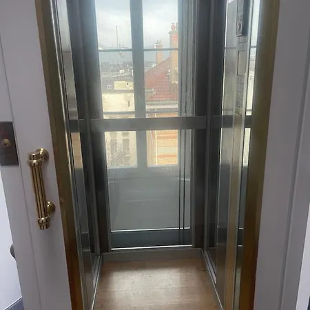 Centre Dernier Etage Vue Ascenseur Appartement *