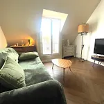 Centre Dernier Etage Vue Ascenseur
