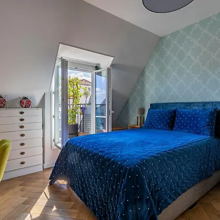Centre Dernier Etage Vue Ascenseur Lägenhet *