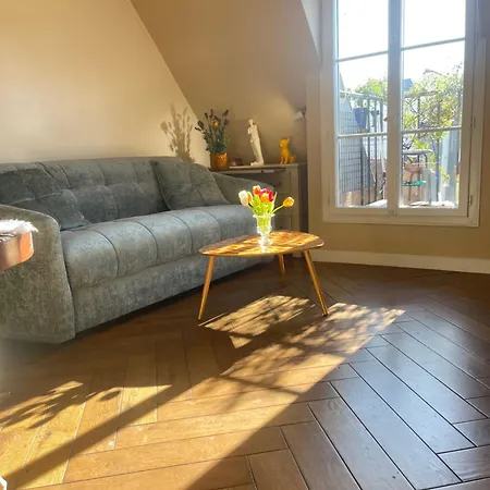 Apartament Centre Dernier Etage Vue Ascenseur *