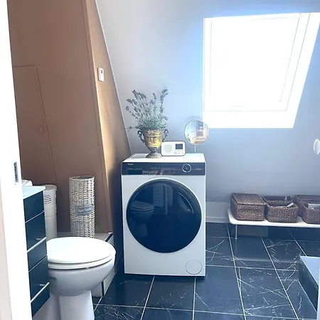 Apartament Centre Dernier Etage Vue Ascenseur Paryż