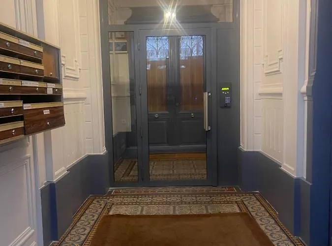 Διαμέρισμα Centre Dernier Etage Vue Ascenseur Παρίσι